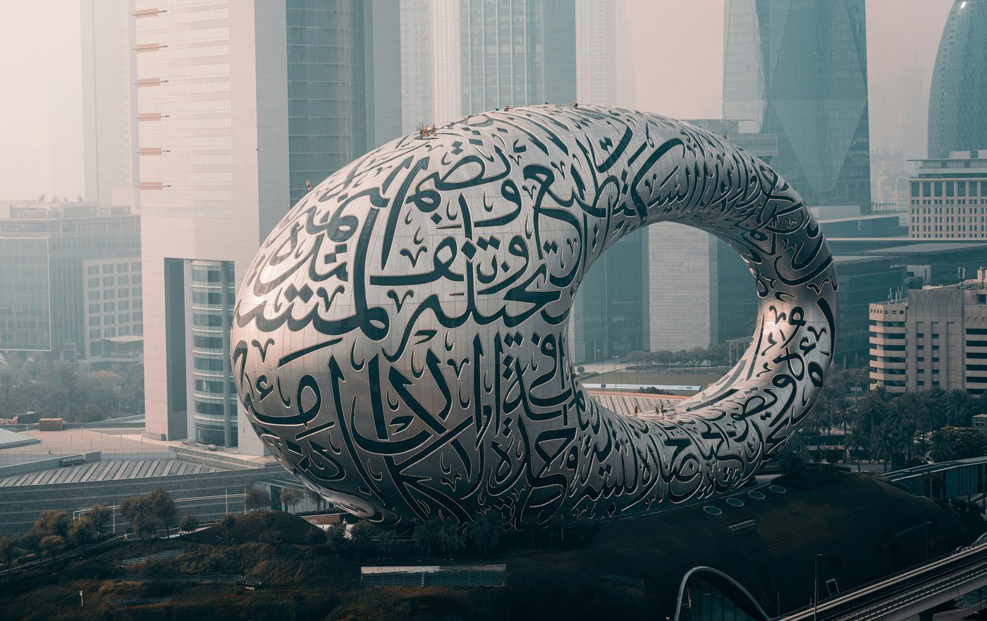 Short description of the image